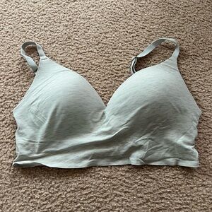 Victoria Secret Women's Light Gray Bra